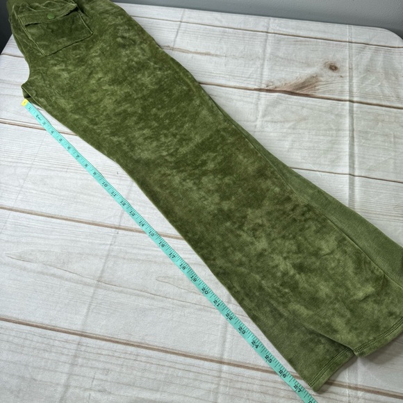 Steve & Barry’s 
size Small
pull on green pants - Picture 3 of 9